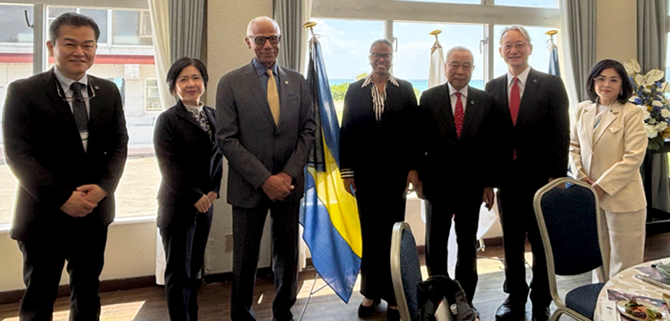 President Koichi Node Welcomes His Excellency Cedric Scott of The Bahamas at a Luncheon Meeting